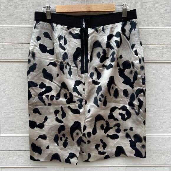 Ann Taylor Leopard Print Pencil Skirt Cotton Silk Blend Size 10 - Picture 3 of 8